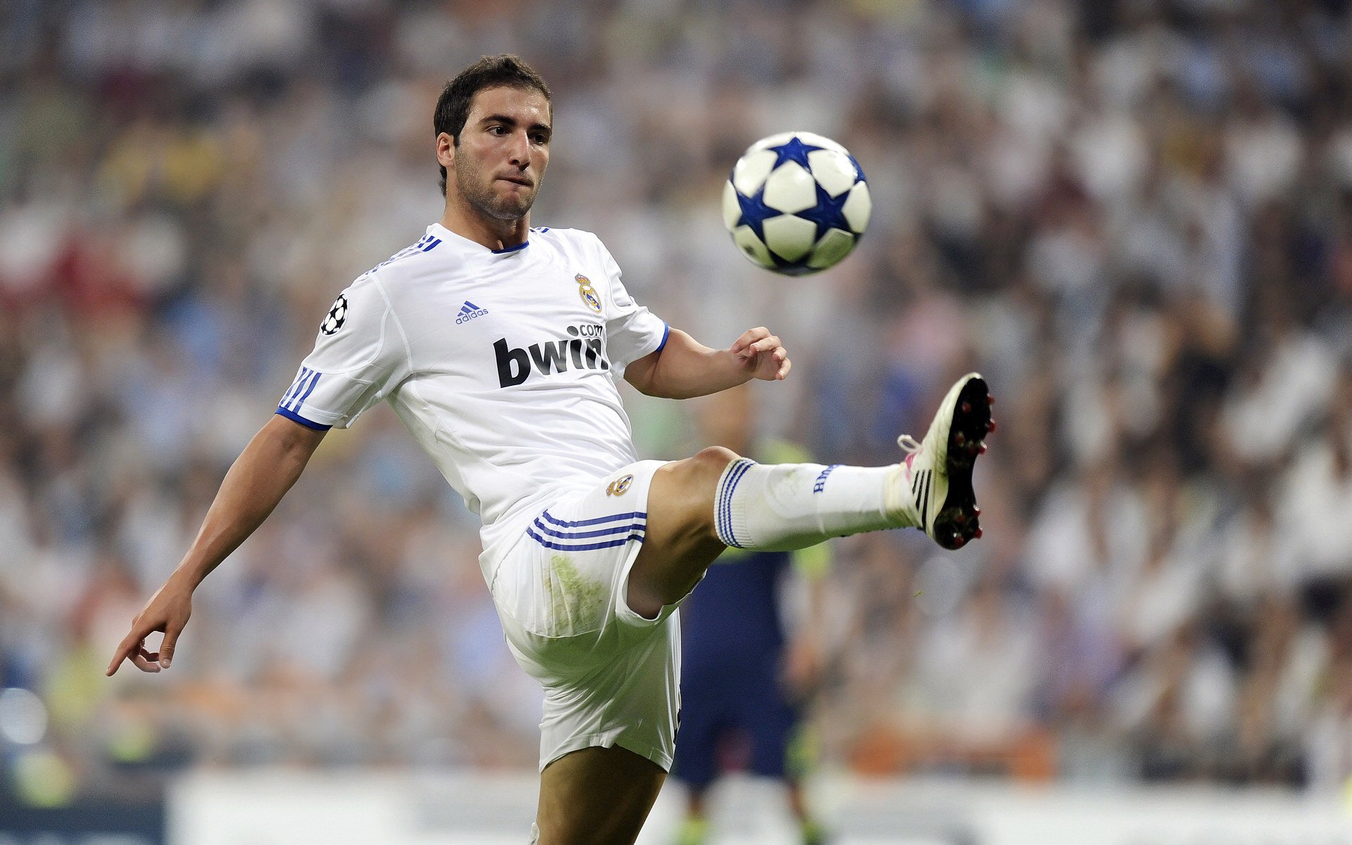 _快船迎前所未有的挑战，全队团结一致_，快船队介绍